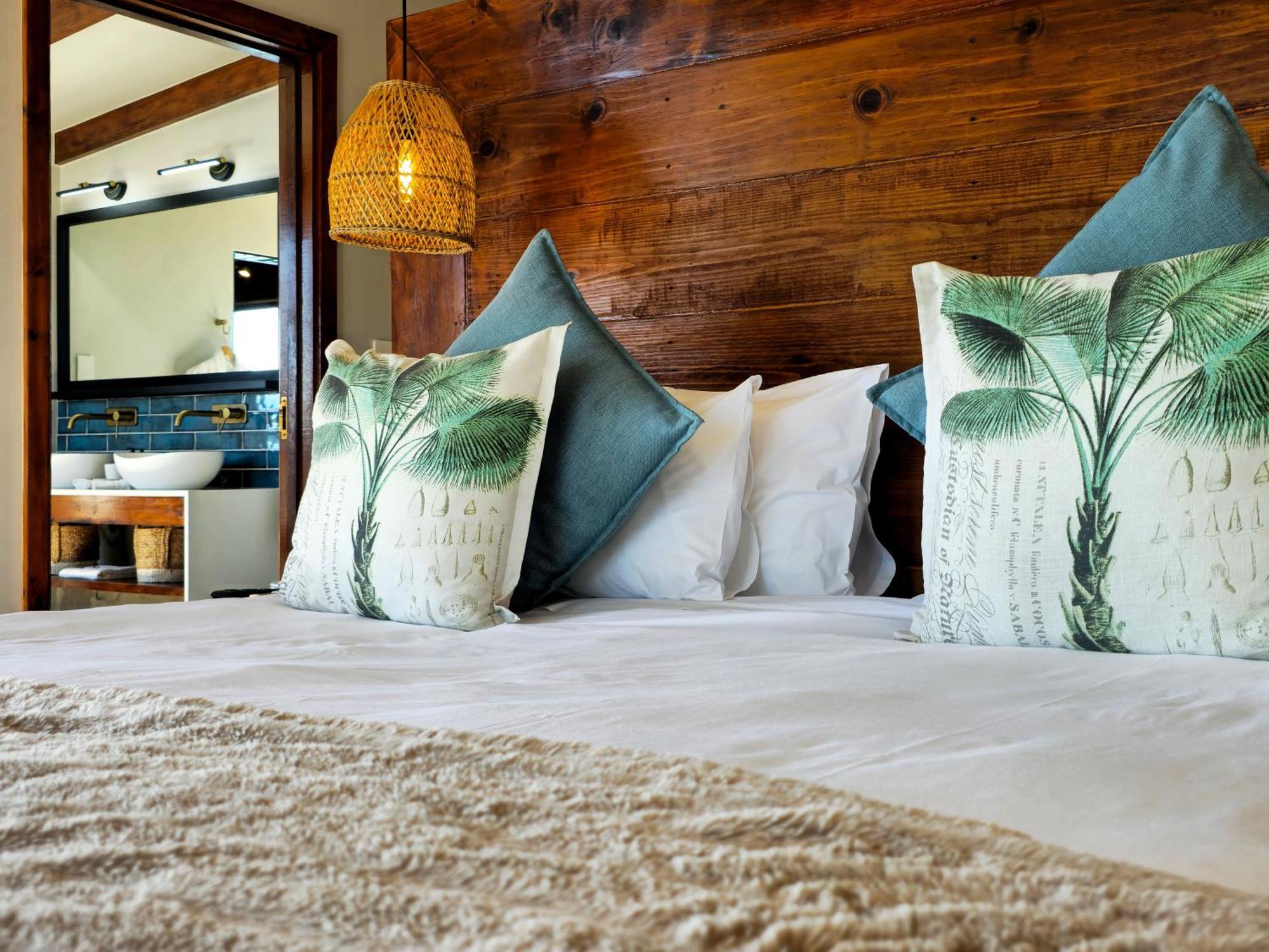 Elephant Hide Of Knysna Guest Lodge Bagian luar foto